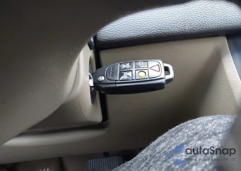 2013 Volvo Xc90 3.2/3.2 Platinum/3.2 Premier Plus из США, поврежденный, VIN YV4952CY3D1639122